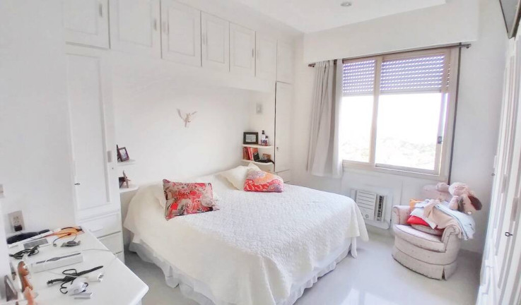 Imagem Apartamento com 4 Quartos à Venda,  em Barra Da Tijuca - Rio De Janeiro