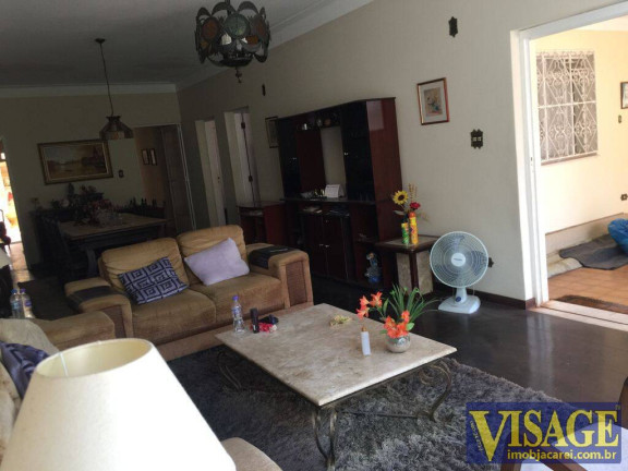 Imagem Casa com 4 Quartos à Venda, em Centro - Jacareí Imagem Casa com 4 Quartos à Venda, em Centro - Jacareí