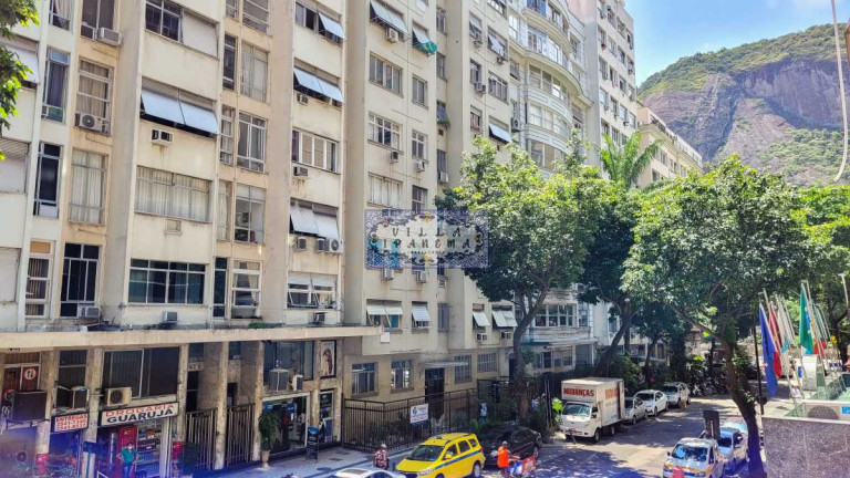 Imagem Apartamento com 3 Quartos à Venda, 156 m² em Copacabana - Rio De Janeiro Imagem Apartamento com 3 Quartos à Venda, 156 m² em Copacabana - Rio De Janeiro