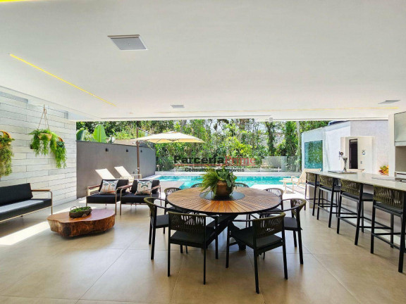 Imagem Casa com 6 Quartos à Venda, 380 m² em Riviera Módulo 11 - Bertioga Imagem Casa com 6 Quartos à Venda, 380 m² em Riviera Módulo 11 - Bertioga