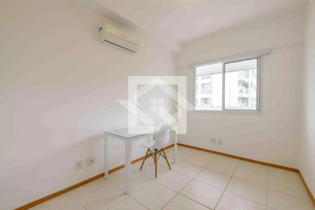 Imagem Apartamento com 2 Quartos à Venda, 70 m² em Recreio Dos Bandeirantes - Rio De Janeiro Imagem Apartamento com 2 Quartos à Venda, 70 m² em Recreio Dos Bandeirantes - Rio De Janeiro