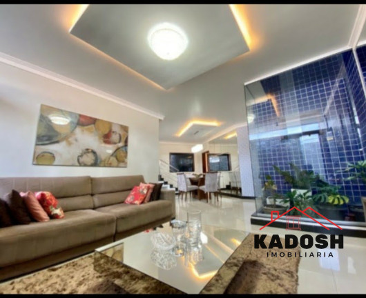 Imagem Casa com 3 Quartos à Venda, 300 m² em Santa Mônica - Feira De Santana Imagem Casa com 3 Quartos à Venda, 300 m² em Santa Mônica - Feira De Santana