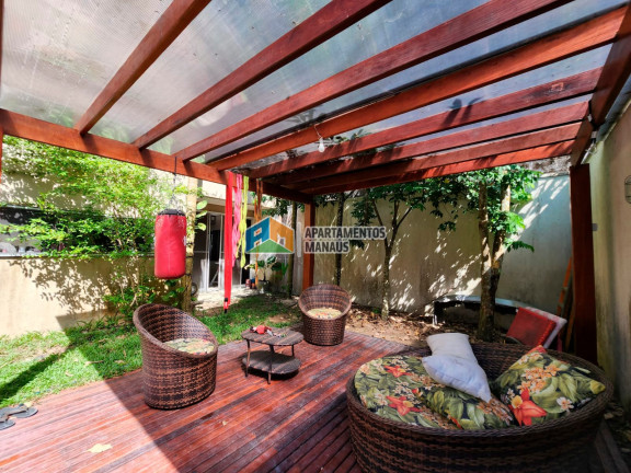Imagem Casa com 3 Quartos à Venda, 300 m² em Chapada - Manaus Imagem Casa com 3 Quartos à Venda, 300 m² em Chapada - Manaus