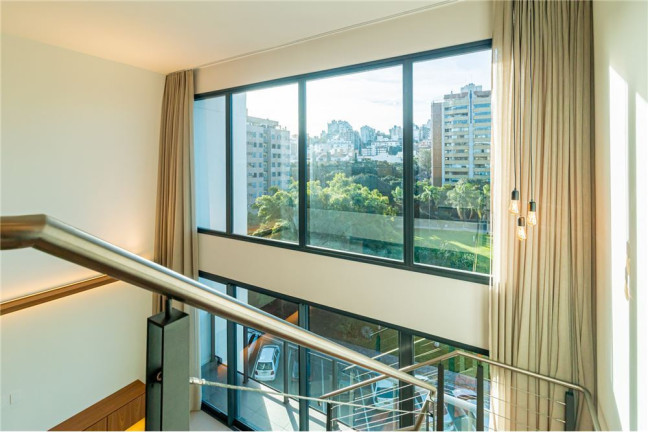 Imagem Imóvel com 1 Quarto à Venda, em Petrópolis - Porto Alegre Imagem Imóvel com 1 Quarto à Venda, em Petrópolis - Porto Alegre