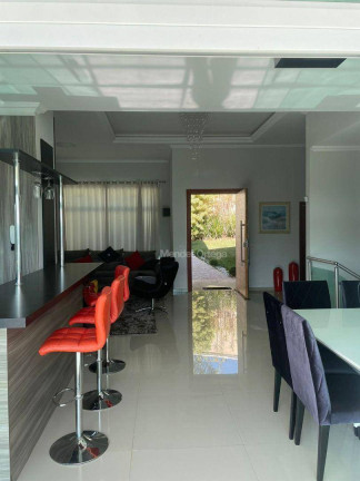 Imagem Casa com 3 Quartos à Venda, 1.600 m² em Piratuba - Ibiúna Imagem Casa com 3 Quartos à Venda, 1.600 m² em Piratuba - Ibiúna