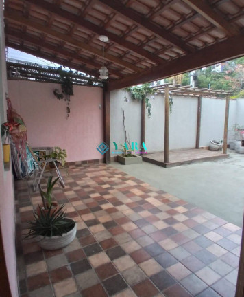 Imagem Casa com 3 Quartos à Venda, 180 m² em Barra Da Lagoa - Ubatuba