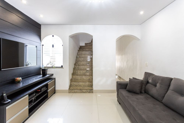 Imagem Casa com 3 Quartos à Venda, 203 m² em Parque Erasmo Assunção - Santo André