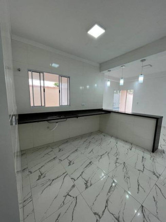 Imagem Casa com 2 Quartos à Venda, 180 m² em Flórida Mirim - Mongaguá Imagem Casa com 2 Quartos à Venda, 180 m² em Flórida Mirim - Mongaguá