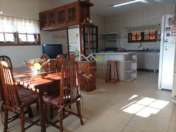 Imagem Casa com 5 Quartos à Venda, 350 m² em Vila Lolly - Campos Do Jordão Imagem Casa com 5 Quartos à Venda, 350 m² em Vila Lolly - Campos Do Jordão