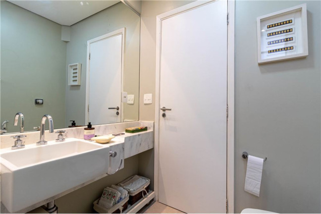 Imagem Imóvel com 3 Quartos à Venda, em Jardim Paulista - São Paulo Imagem Imóvel com 3 Quartos à Venda, em Jardim Paulista - São Paulo