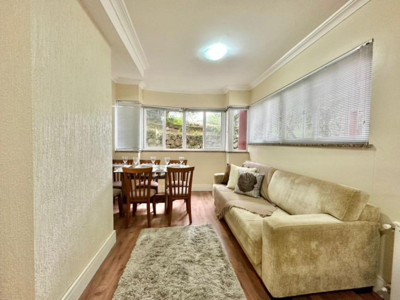 Imagem Apartamento com 1 Quarto à Venda, 78 m² em Vila Suiça - Gramado