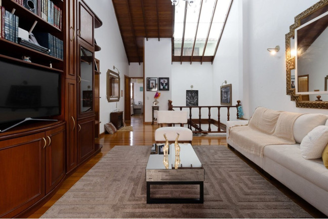 Imagem Casa com 3 Quartos à Venda, 190 m² em Rubem Berta - Porto Alegre Imagem Casa com 3 Quartos à Venda, 190 m² em Rubem Berta - Porto Alegre