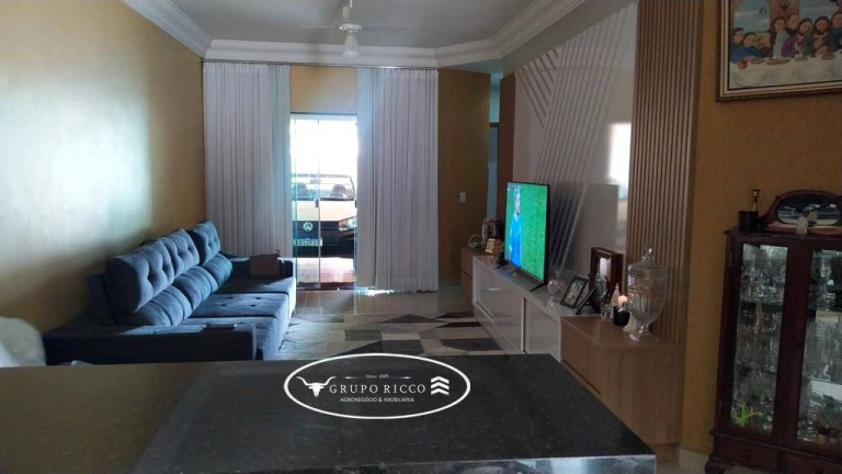 Imagem Casa com 3 Quartos à Venda, 89 m² em Parque João Braz - Cidade Industrial - Goiânia Imagem Casa com 3 Quartos à Venda, 89 m² em Parque João Braz - Cidade Industrial - Goiânia