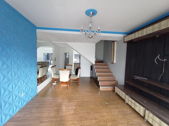Imagem Sobrado com 2 Quartos à Venda, 110 m² em Areias - Camboriú Imagem Sobrado com 2 Quartos à Venda, 110 m² em Areias - Camboriú
