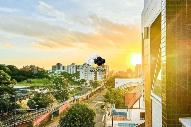 Apartamento com 1 Quarto à Venda, 40 m² em Menino Deus - Porto Alegre