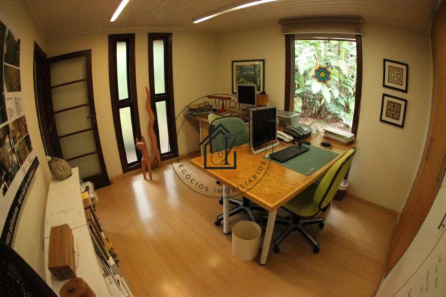 Imagem Casa com 4 Quartos à Venda, 6.719 m² em Granja Viana - Cotia Imagem Casa com 4 Quartos à Venda, 6.719 m² em Granja Viana - Cotia