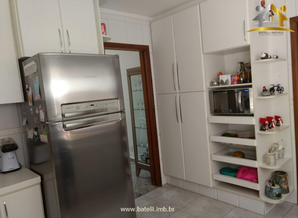 Imagem Casa com 3 Quartos à Venda, 777 m² em Granja Viana - Cotia Imagem Casa com 3 Quartos à Venda, 777 m² em Granja Viana - Cotia
