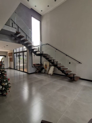 Imagem Casa com 4 Quartos à Venda, 300 m² em Condomínio Villagio Di Capri - Votorantim Imagem Casa com 4 Quartos à Venda, 300 m² em Condomínio Villagio Di Capri - Votorantim