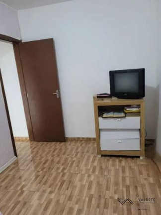 Imagem Casa de Condomínio com 2 Quartos à Venda, 74 m² em Jardim Imperial - São José Dos Campos