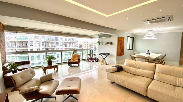 Imagem Apartamento com 4 Quartos à Venda, 290 m² em Barra Da Tijuca - Rio De Janeiro Imagem Apartamento com 4 Quartos à Venda, 290 m² em Barra Da Tijuca - Rio De Janeiro