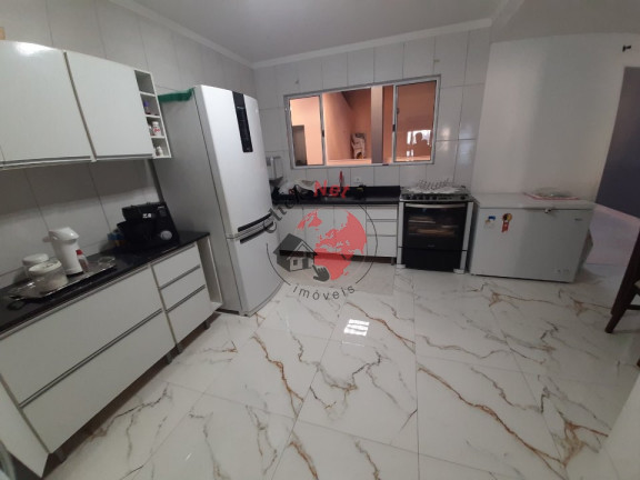 Imagem Sobrado com 5 Quartos à Venda, 340 m² em Santa Terezinha - Itanhaém Imagem Sobrado com 5 Quartos à Venda, 340 m² em Santa Terezinha - Itanhaém