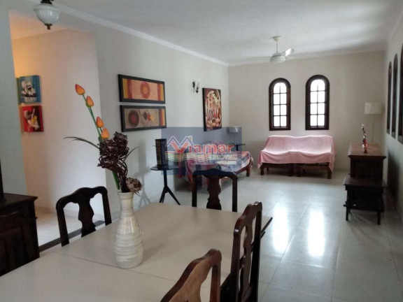 Imagem Casa com 3 Quartos à Venda, 180 m² em Jardim Virgínia - Guarujá Imagem Casa com 3 Quartos à Venda, 180 m² em Jardim Virgínia - Guarujá