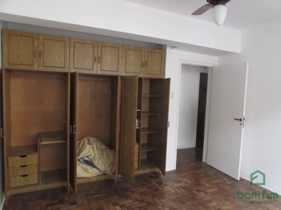 Imagem Apartamento com 3 Quartos para Alugar, 90 m² em Centro Histórico - Porto Alegre Imagem Apartamento com 3 Quartos para Alugar, 90 m² em Centro Histórico - Porto Alegre