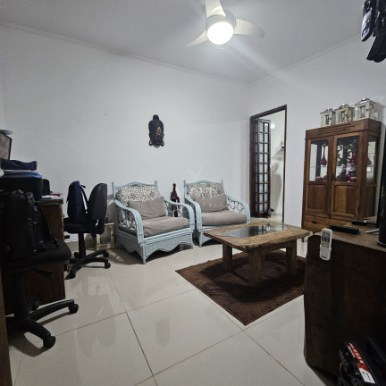 Imagem Casa com 2 Quartos à Venda, 150 m² em Guilhermina - Praia Grande Imagem Casa com 2 Quartos à Venda, 150 m² em Guilhermina - Praia Grande
