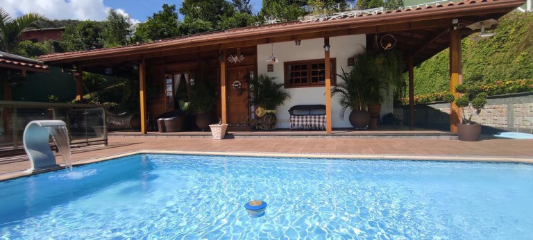 Imagem Casa com 2 Quartos à Venda, 1.192 m² em Albuquerque - Teresópolis Imagem Casa com 2 Quartos à Venda, 1.192 m² em Albuquerque - Teresópolis