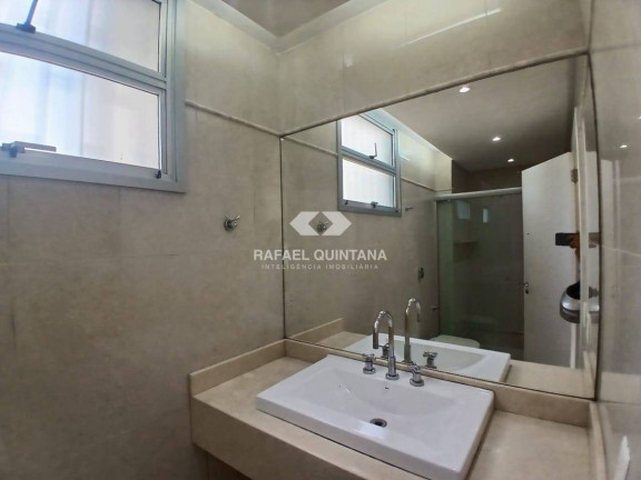 Imagem Apartamento com 3 Quartos para Alugar, 158 m² em Centro - Florianópolis