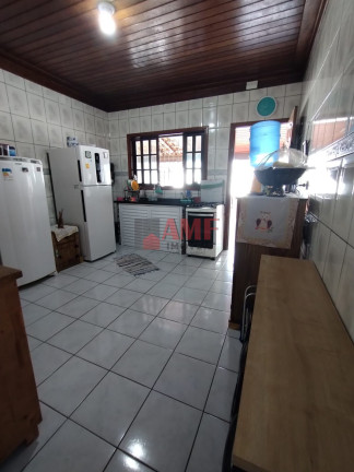 Imagem Casa com 2 Quartos à Venda, 98 m² em Jardim Suarão - Itanhaém