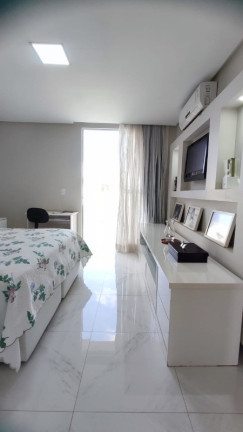 Imagem Casa com 3 Quartos à Venda, 300 m² em Sim - Feira De Santana Imagem Casa com 3 Quartos à Venda, 300 m² em Sim - Feira De Santana
