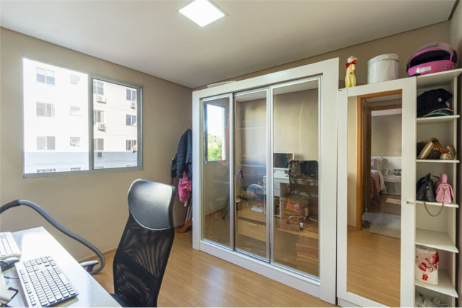 Imagem Imóvel com 2 Quartos à Venda, em São José - Canoas Imagem Imóvel com 2 Quartos à Venda, em São José - Canoas