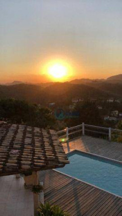 Imagem Casa com 3 Quartos à Venda, 500 m² em Pendotiba - Niterói