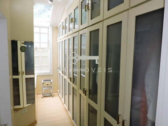 Imagem Casa com 5 Quartos à Venda, em Nova Fazendinha - Carapicuíba Imagem Casa com 5 Quartos à Venda, em Nova Fazendinha - Carapicuíba