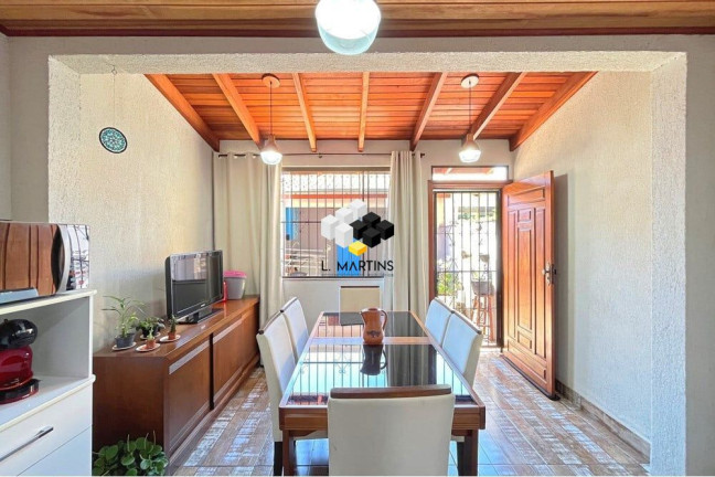Imagem Casa com 2 Quartos à Venda, 100 m² em Hípica - Porto Alegre Imagem Casa com 2 Quartos à Venda, 100 m² em Hípica - Porto Alegre