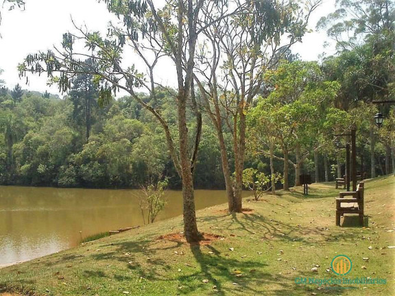 Imagem Casa com 4 Quartos à Venda, 1 m² em Jardim Indaiá - Embu Das Artes Imagem Casa com 4 Quartos à Venda, 1 m² em Jardim Indaiá - Embu Das Artes