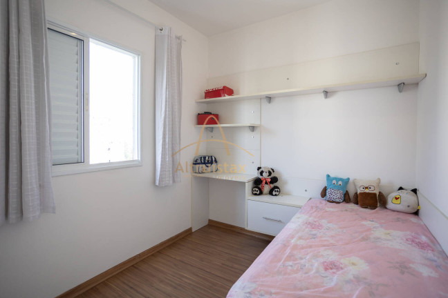 Imagem Apartamento com 3 Quartos à Venda, 65 m² em Umuarama - Osasco