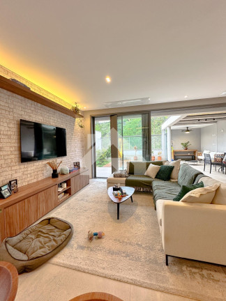 Imagem Casa de Condomínio com 3 Quartos à Venda, 200 m² em Tamboré - Santana De Parnaíba Imagem Casa de Condomínio com 3 Quartos à Venda, 200 m² em Tamboré - Santana De Parnaíba