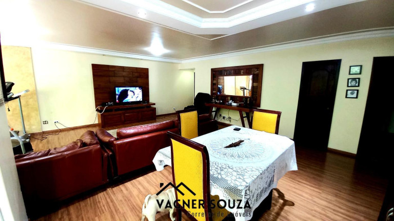 Imagem Apartamento com 3 Quartos à Venda, 153 m² em Zona 01 - Maringá Imagem Apartamento com 3 Quartos à Venda, 153 m² em Zona 01 - Maringá
