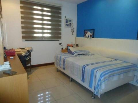 Imagem Casa com 4 Quartos à Venda, 280 m² em Freguesia De Jacarepaguá - Rio De Janeiro