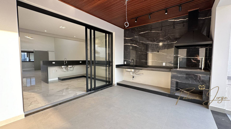 Imagem Casa com 3 Quartos à Venda, 300 m² em Roncáglia - Valinhos
