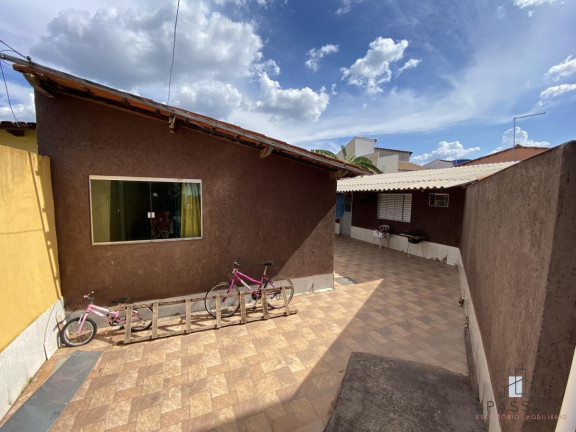 Imagem Casa de Condomínio com 9 Quartos à Venda, 390 m² em Paranoá - Brasília
