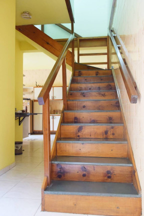 Imagem Casa com 9 Quartos à Venda, 720 m² em Jardim Samambaia - Ubatuba Imagem Casa com 9 Quartos à Venda, 720 m² em Jardim Samambaia - Ubatuba