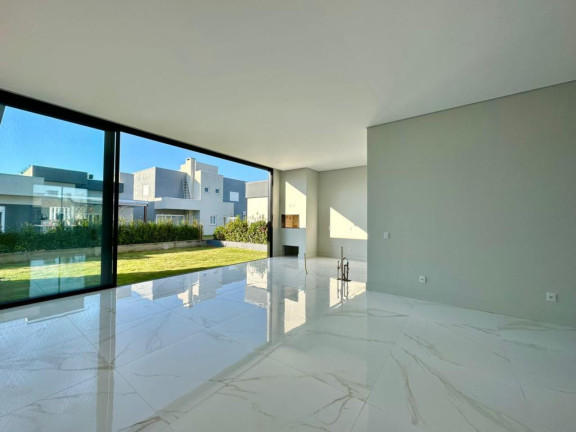 Imagem Casa com 4 Quartos à Venda, 195 m² em -- - Capao Da Canoa