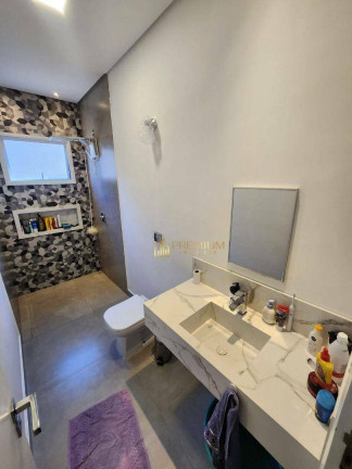 Imagem Sobrado com 3 Quartos à Venda, 243 m² em Campos De São José - São José Dos Campos