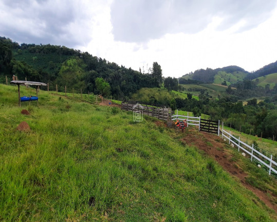 Imagem Imóvel à Venda, 6 m² em Cândido - Campestre Imagem Imóvel à Venda, 6 m² em Cândido - Campestre