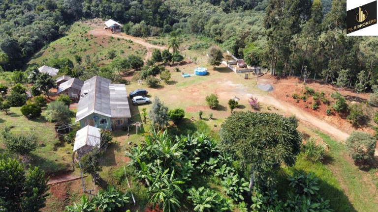 Imóvel com 4 Quartos à Venda, 46.000 m² em Freguesia Dos Laras - Campo Magro