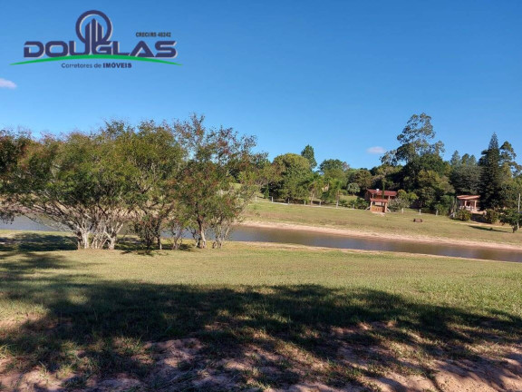 Imagem Casa com 1 Quarto à Venda, 1.800 m² em Viamão Imagem Casa com 1 Quarto à Venda, 1.800 m² em Viamão
