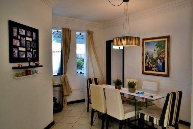 Imagem Casa com 4 Quartos à Venda, 245 m² em Jardim Placaford - Salvador